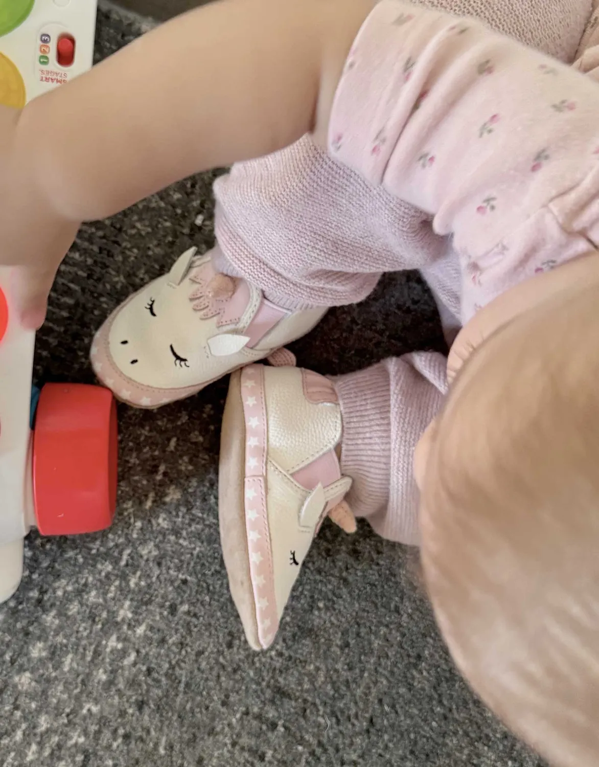 Robeez Soft Soles Evie chaussons bébé blanc licorne cuir