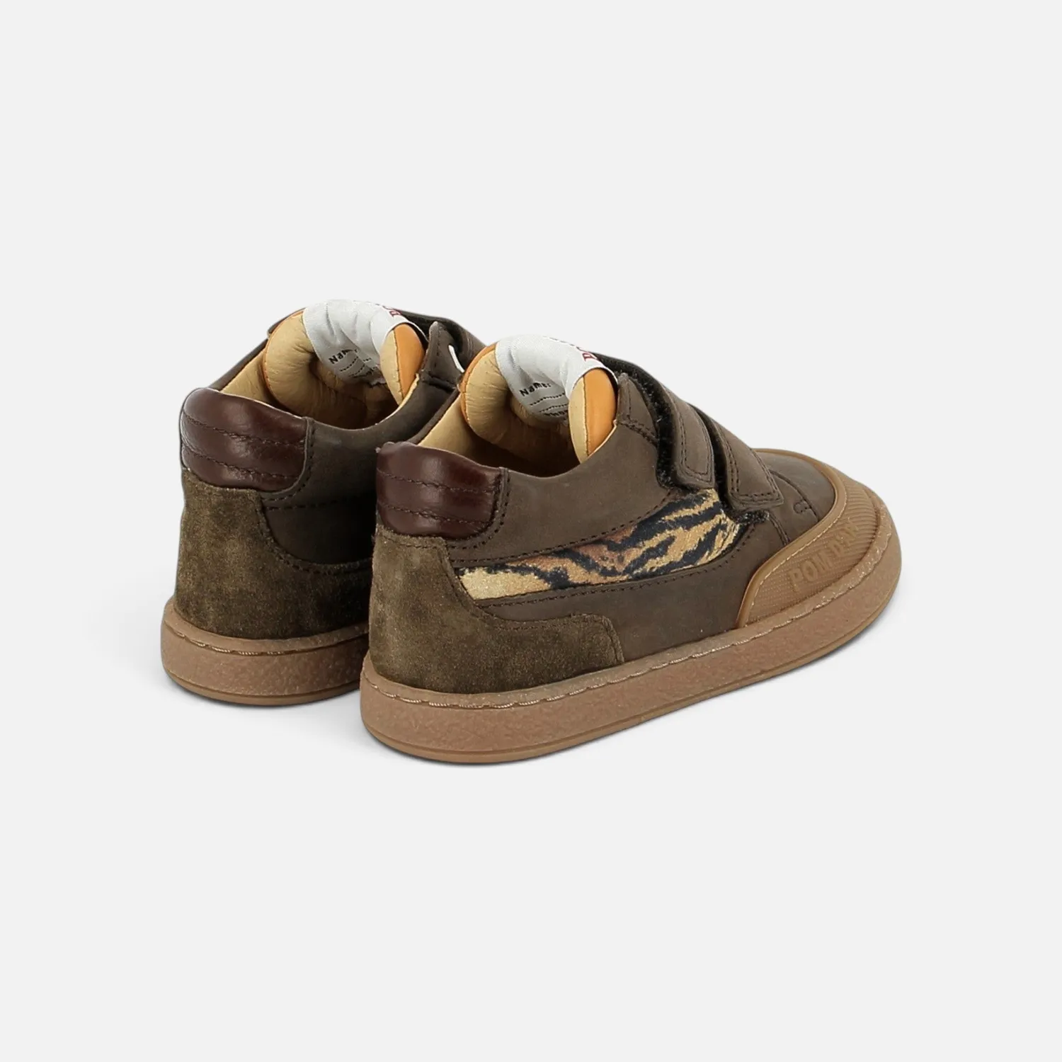 10is MOUSSE BACKY baskets enfant