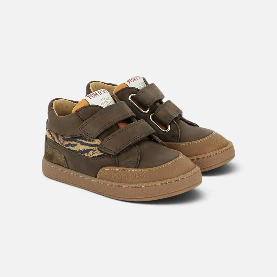 10is MOUSSE BACKY baskets enfant