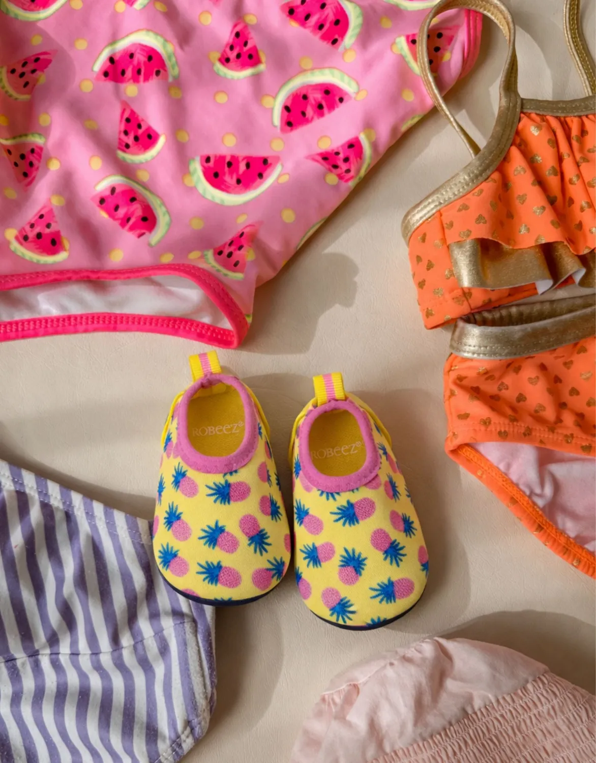 Robeez Aqua Shoes Pineapple Crush chaussures d’eau jaunes