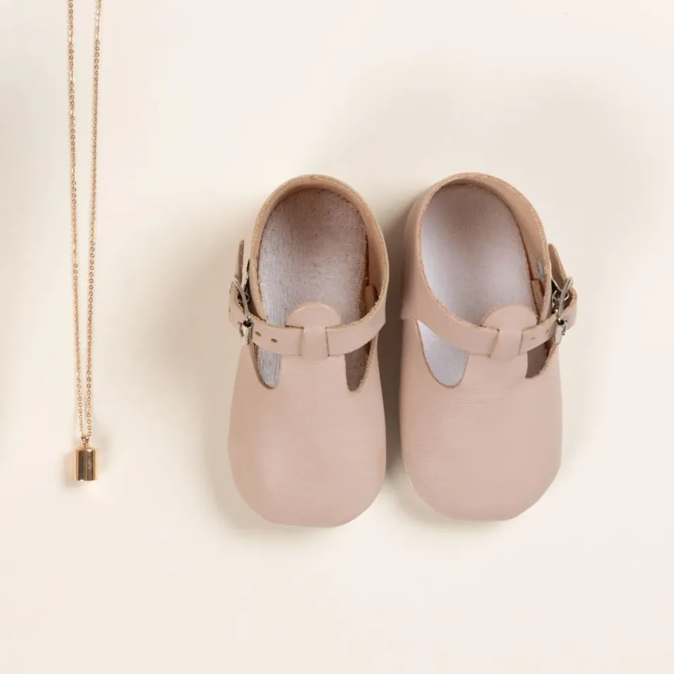 Le Petit Fils du Cordonnier Salomé Croiseur chausson bébé cuir