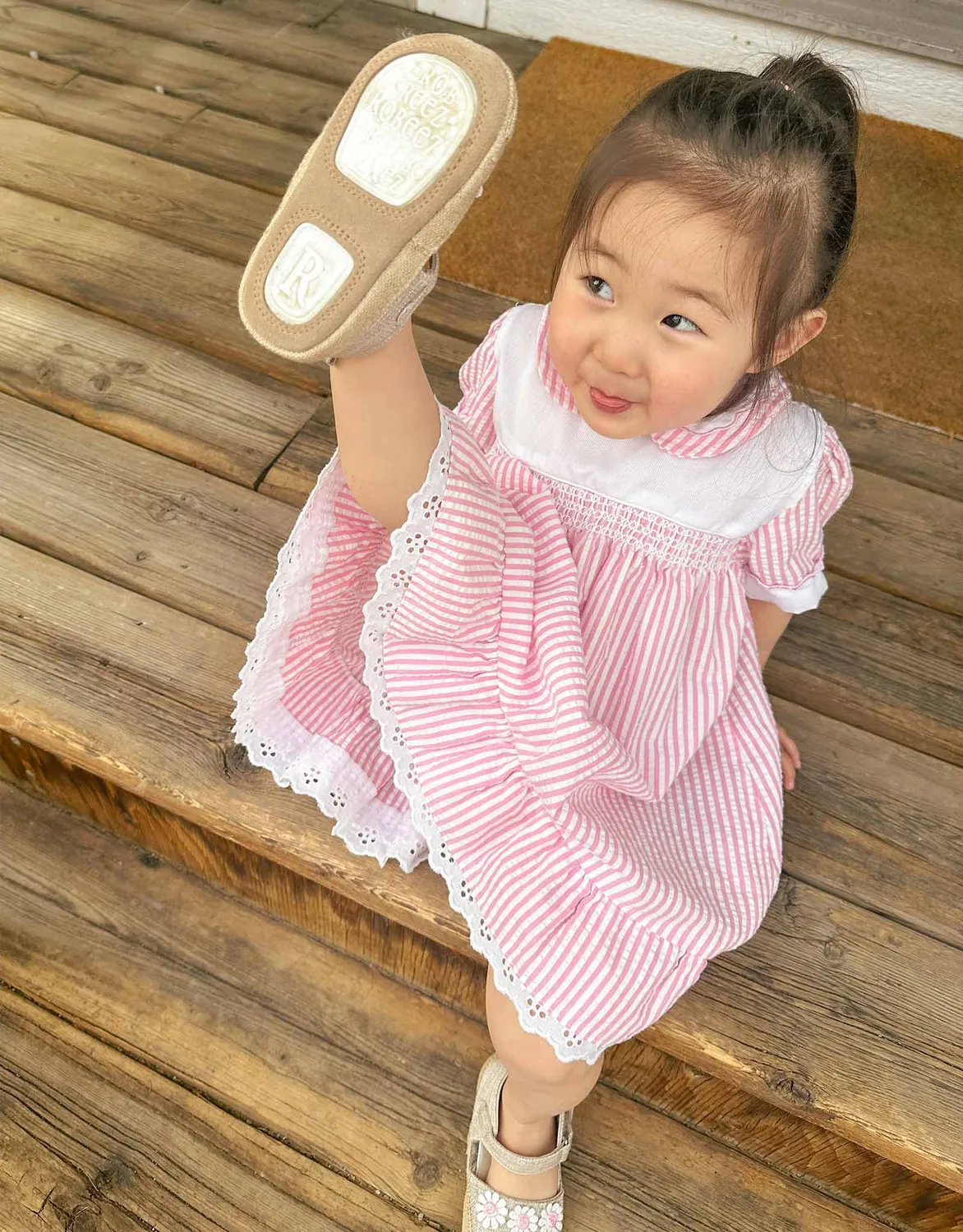 Robeez First Kicks Daisies ballerines bébé