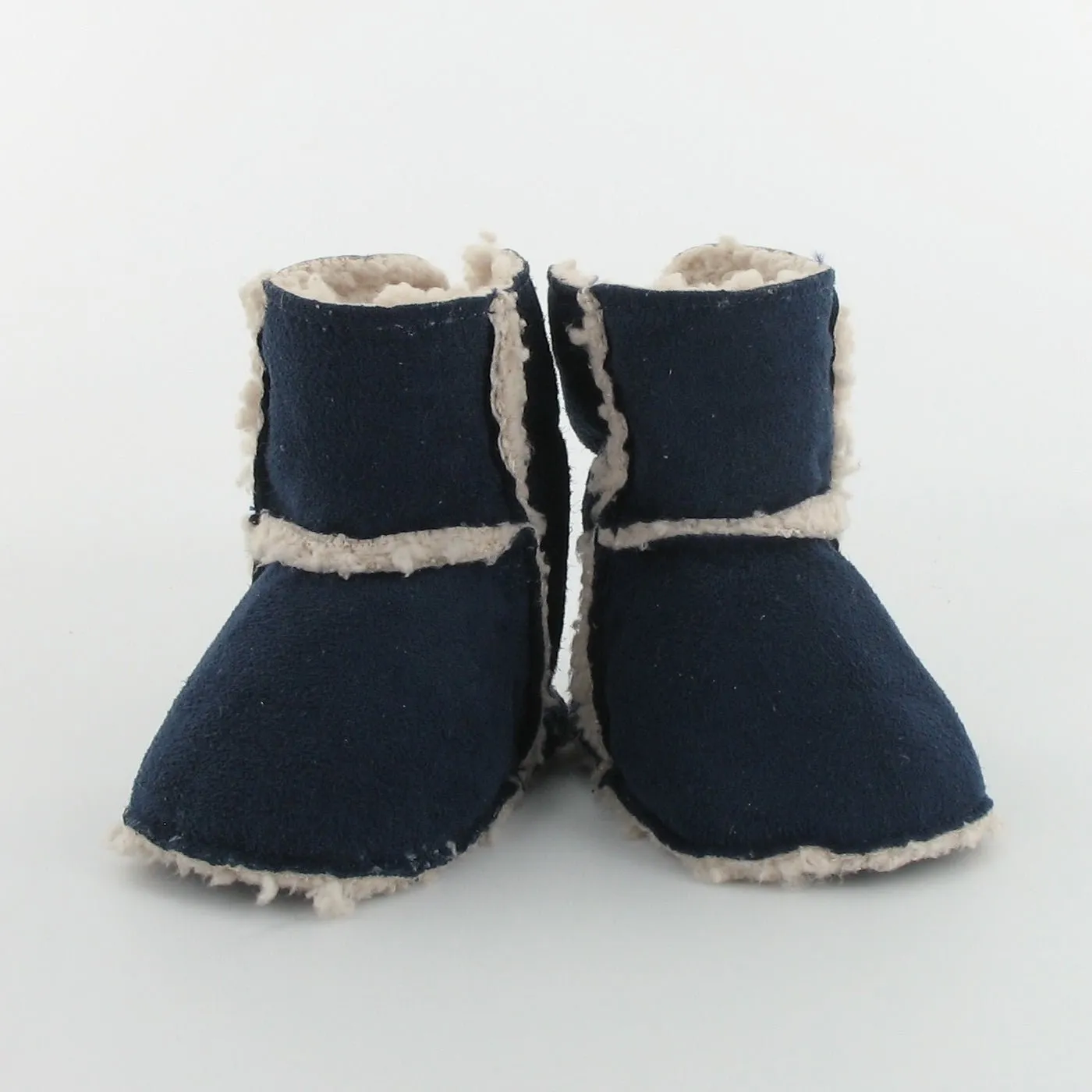 Le Petit Fils du Cordonnier Colline botte bébé