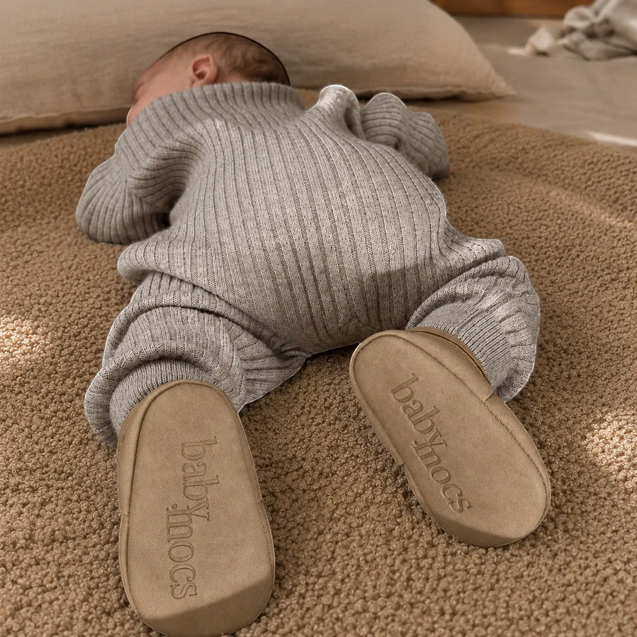 BabyMocs Casual Mocs chaussons bébé greige souples