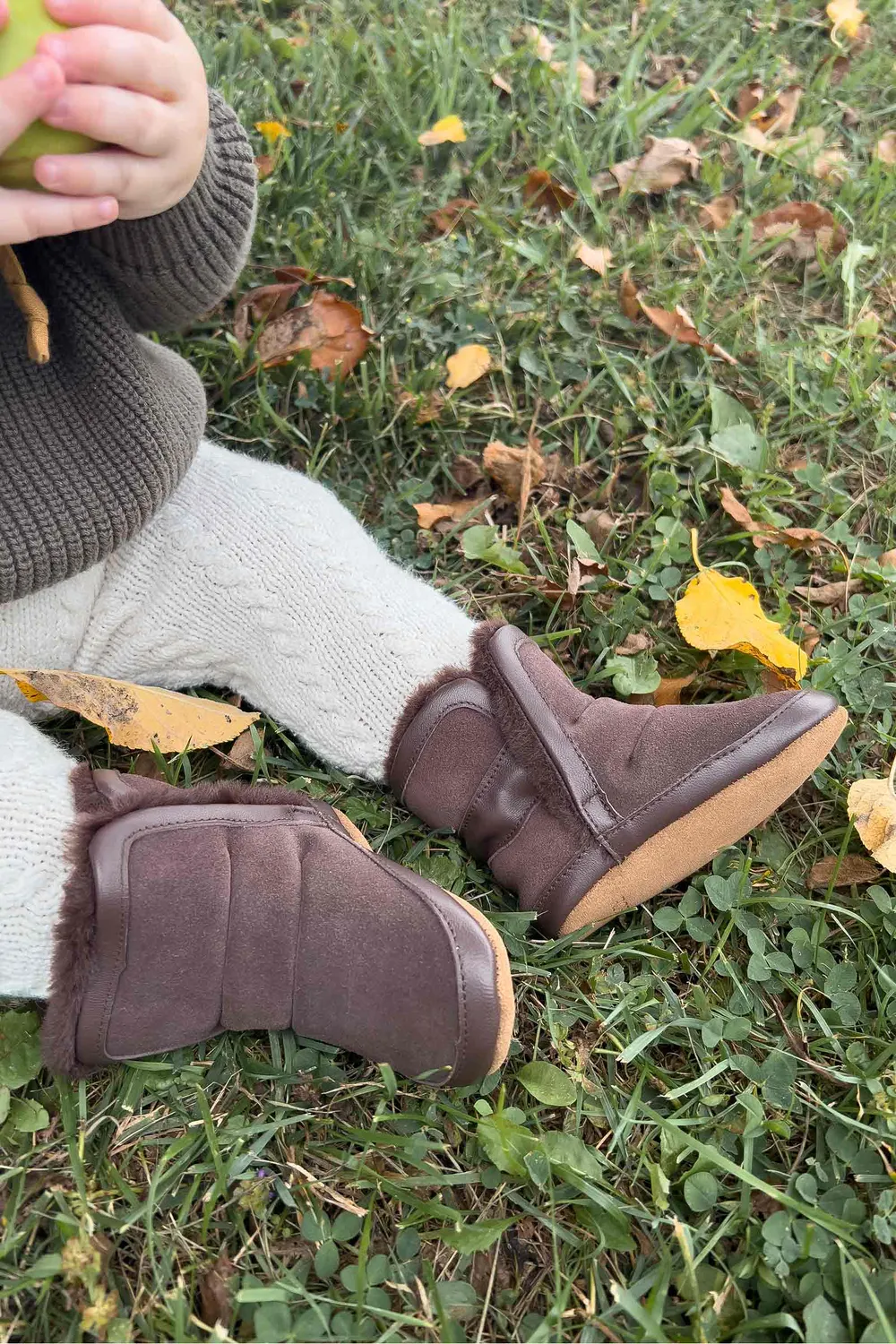 ROBEEZ Cozy Cuff Soft Sole Boots bottes bébé fourrées