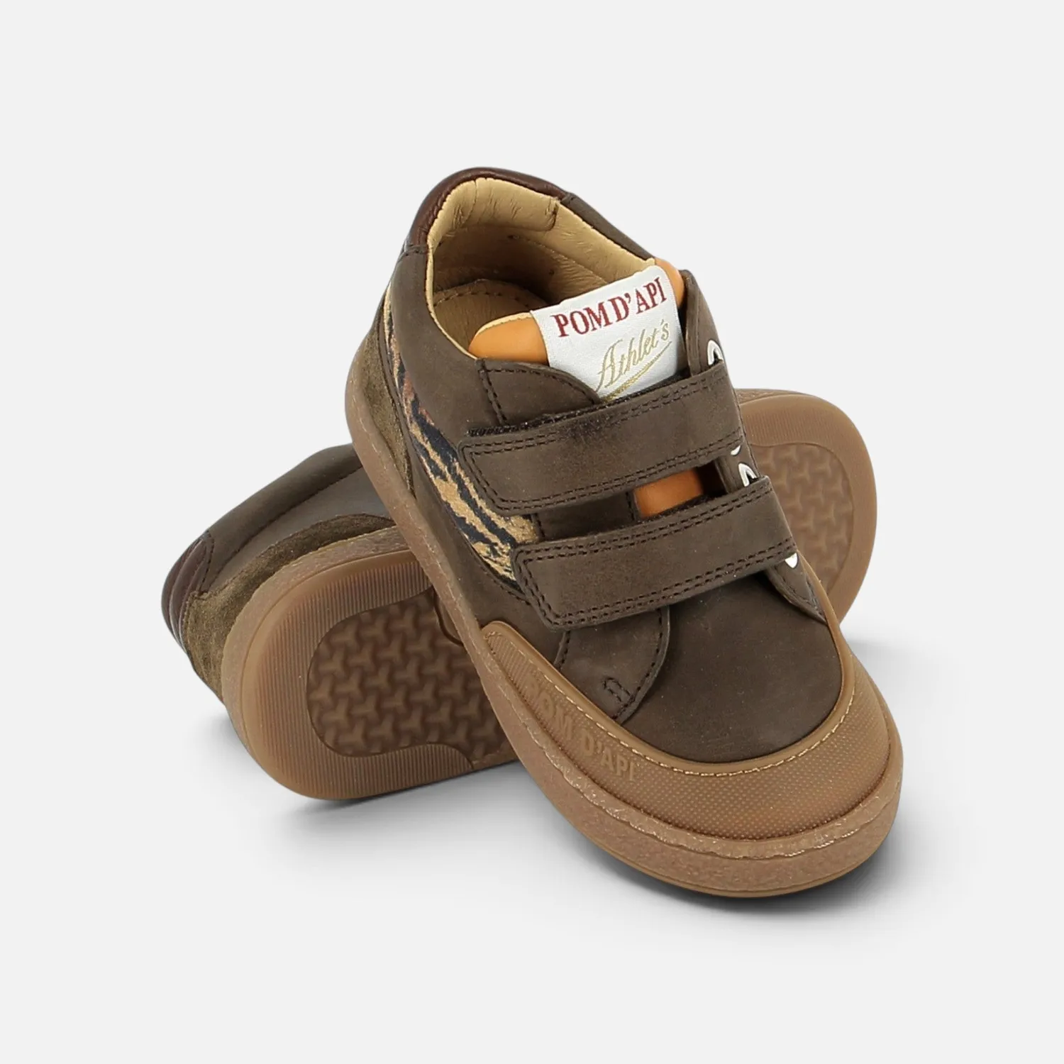 10is MOUSSE BACKY baskets enfant