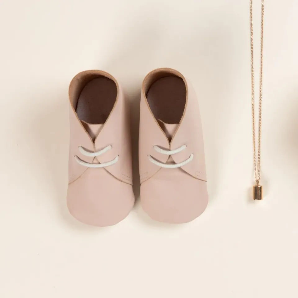 Le Petit Fils du Cordonnier Dandy chausson bébé cuir souple