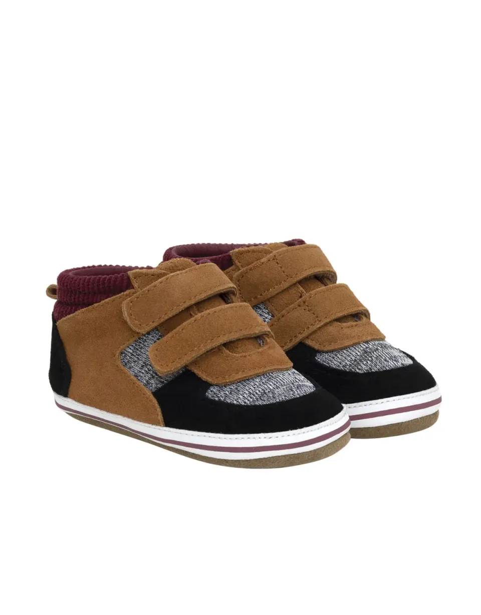 Robeez First Kicks Raiden chaussures bébé camel montantes