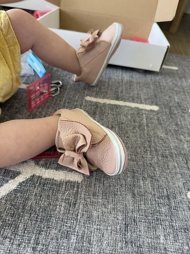 Robeez Addie First Kicks chaussures bébé