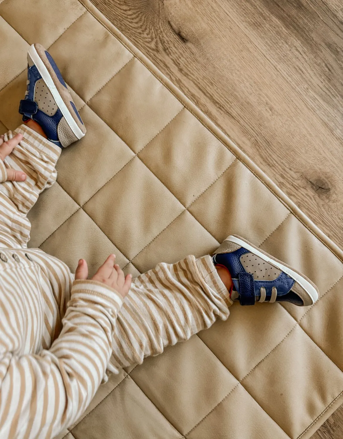 Robeez First Kicks Jarette chaussures bébé