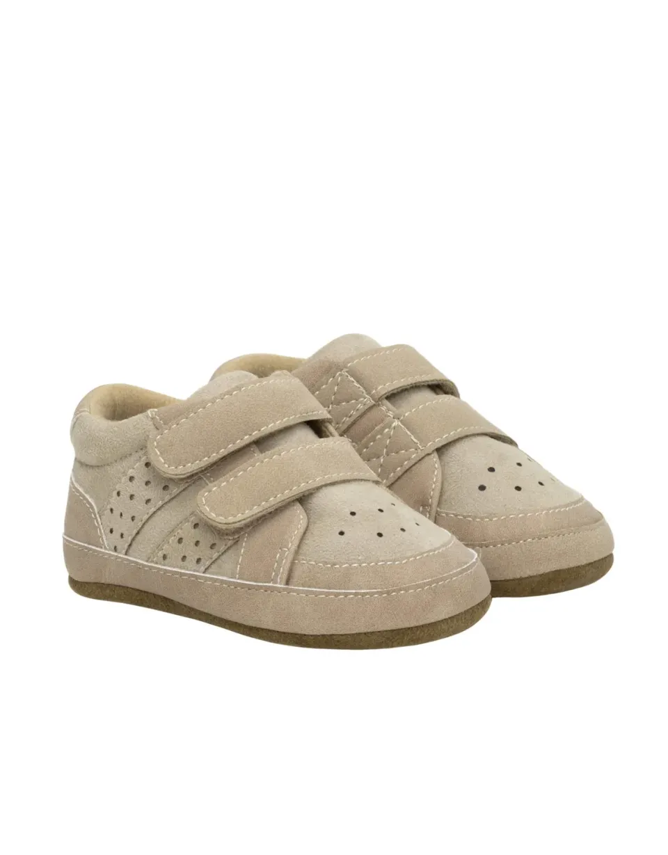 Robeez First Kicks Neil baskets bébé