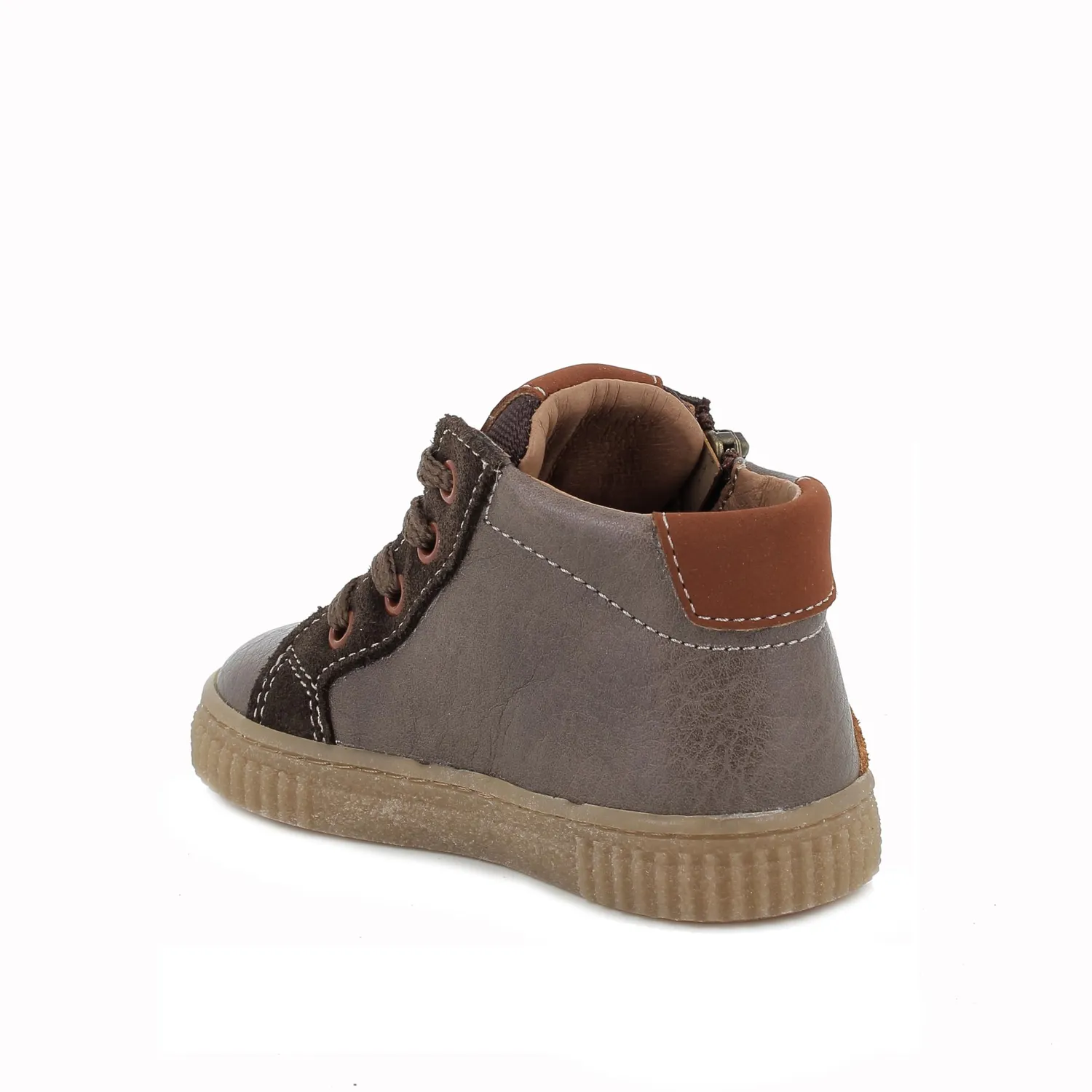 Primigi Play Round baskets garçon cuir